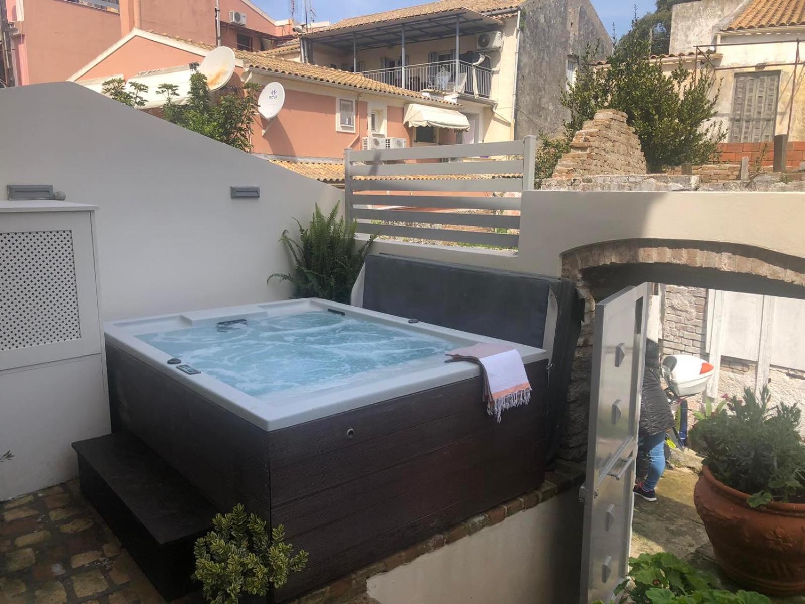 Anemomilos Jacuzzi Suite Corfu  외부 사진