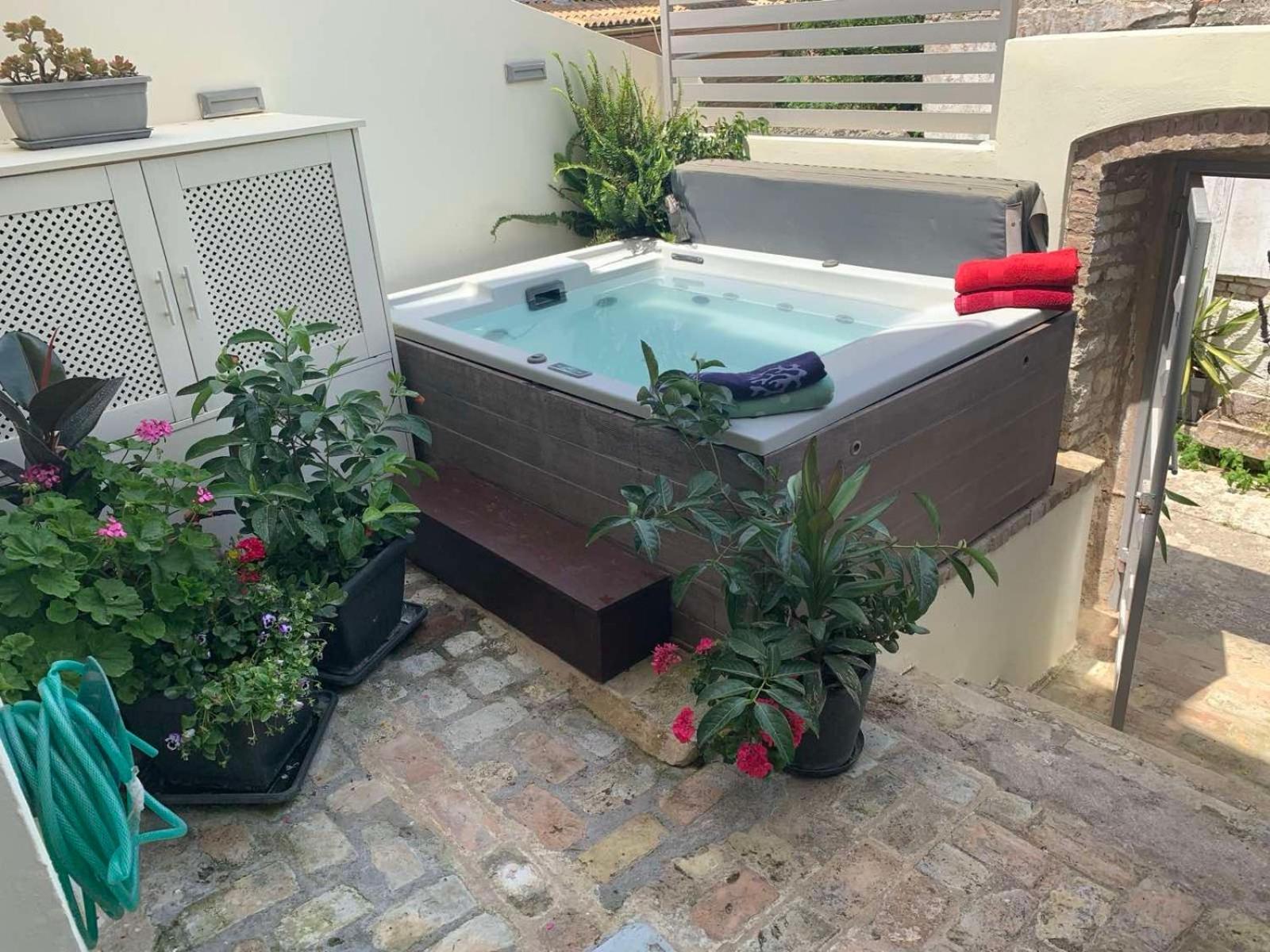 Anemomilos Jacuzzi Suite Corfu  외부 사진