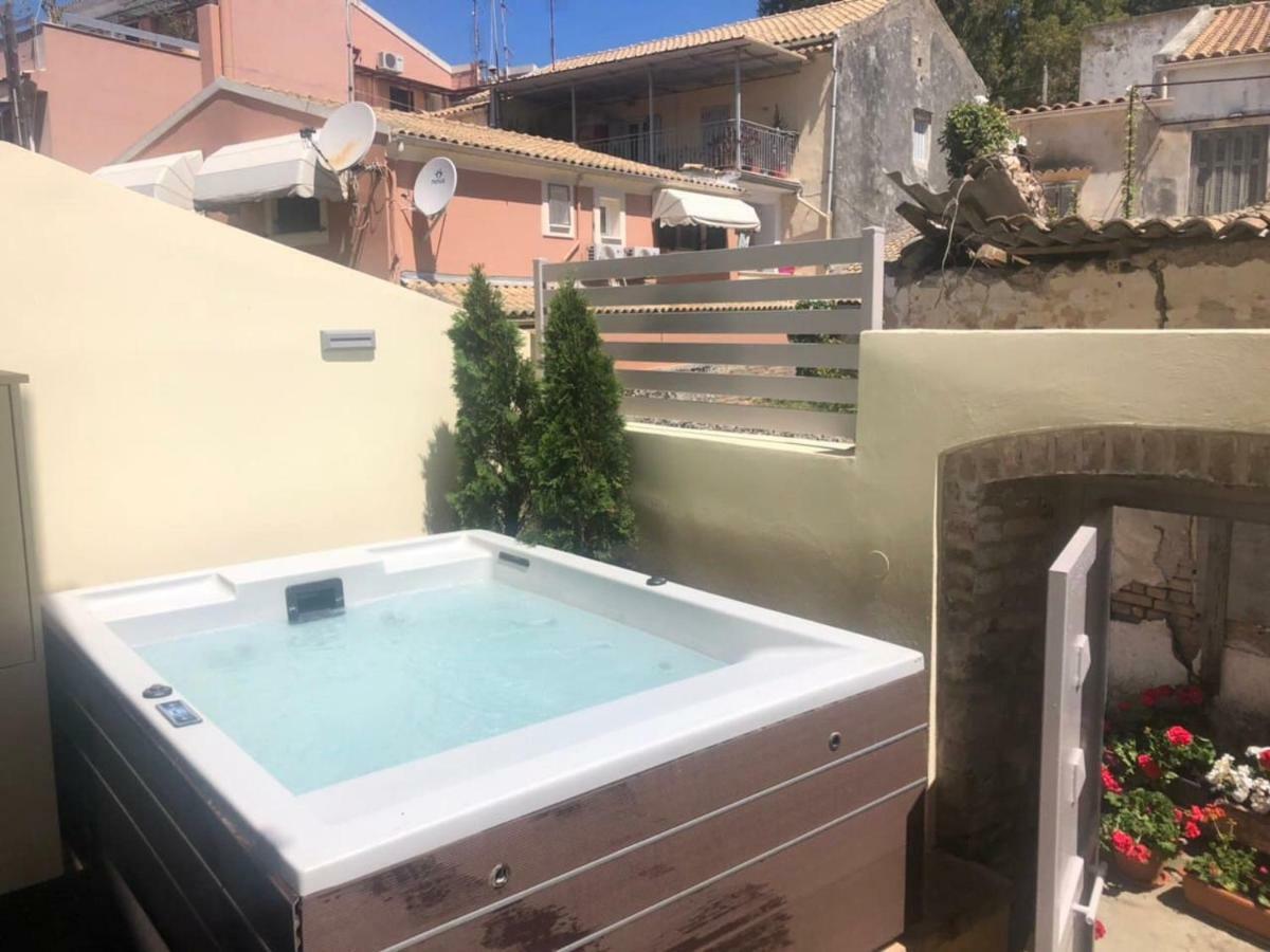 Anemomilos Jacuzzi Suite Corfu  외부 사진