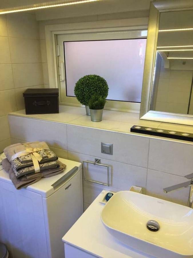 Anemomilos Jacuzzi Suite Corfu  외부 사진